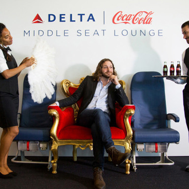 Middle Seat Lounge